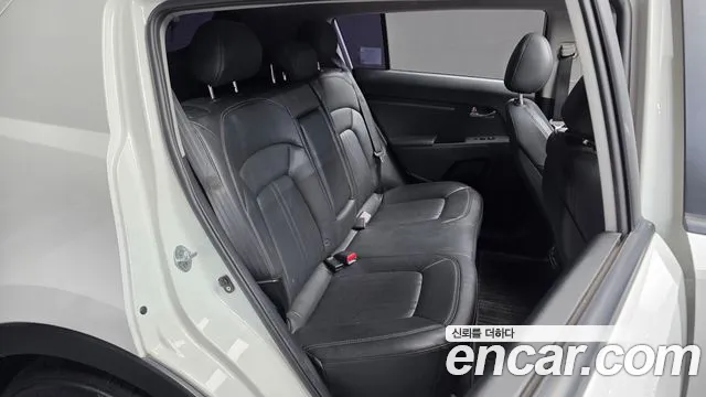 Kia Sportage — фото 19