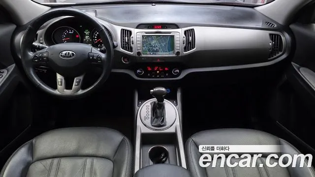Kia Sportage — фото 7