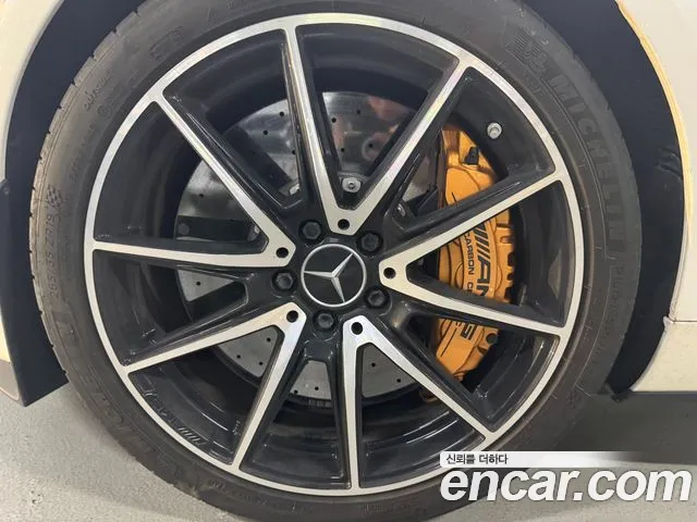 Mercedes-Benz AMG GT — фото 5
