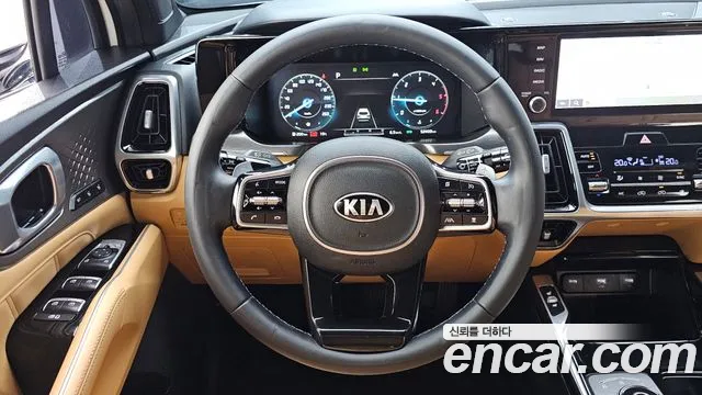 Kia Sorento — фото 14