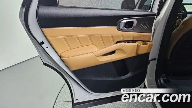 Kia Sorento — фото 25