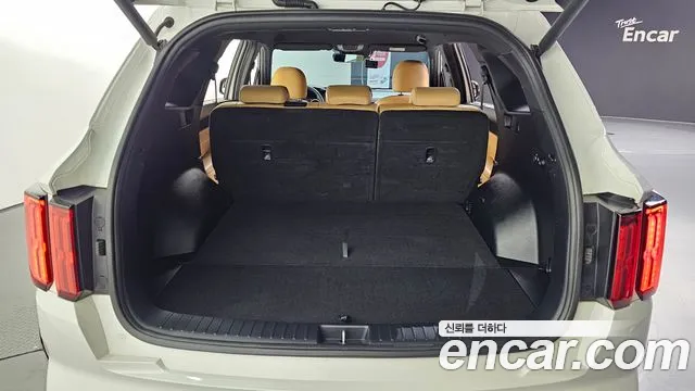 Kia Sorento — фото 27