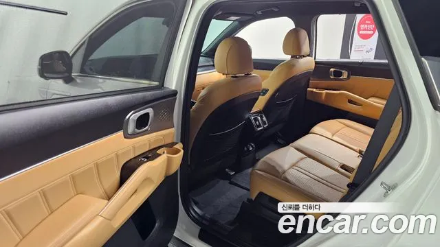 Kia Sorento — фото 29