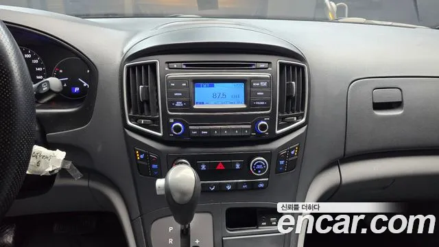 Hyundai Starex — фото 14