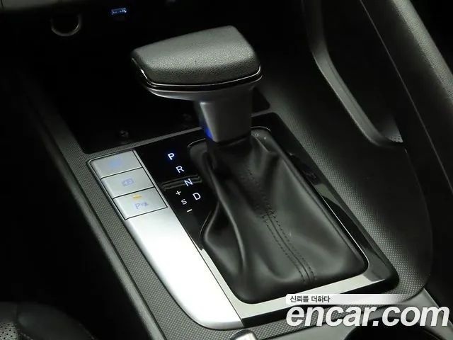 Hyundai Avante — фото 11