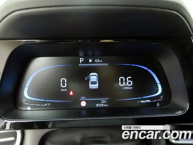 Hyundai Avante — фото 6