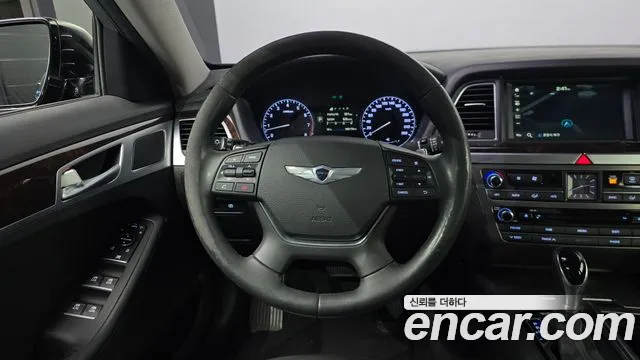 Hyundai Genesis — фото 12