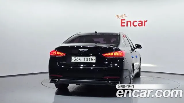 Hyundai Genesis — фото 4
