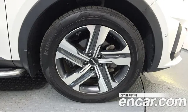 Kia Sorento — фото 21