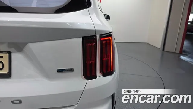 Kia Sorento — фото 23
