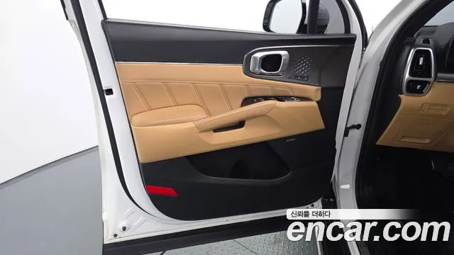 Kia Sorento — фото 24