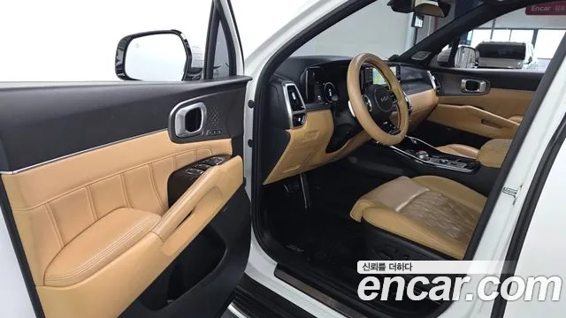 Kia Sorento — фото 9