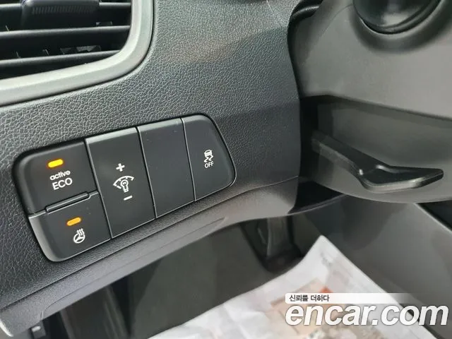 Hyundai Avante — фото 16