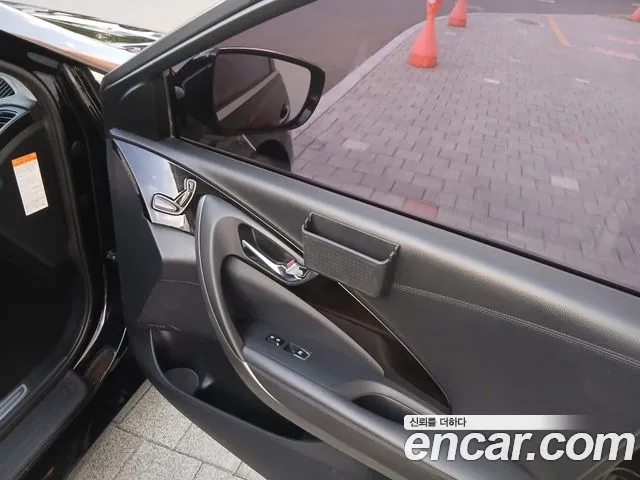 Hyundai Grandeur — фото 13
