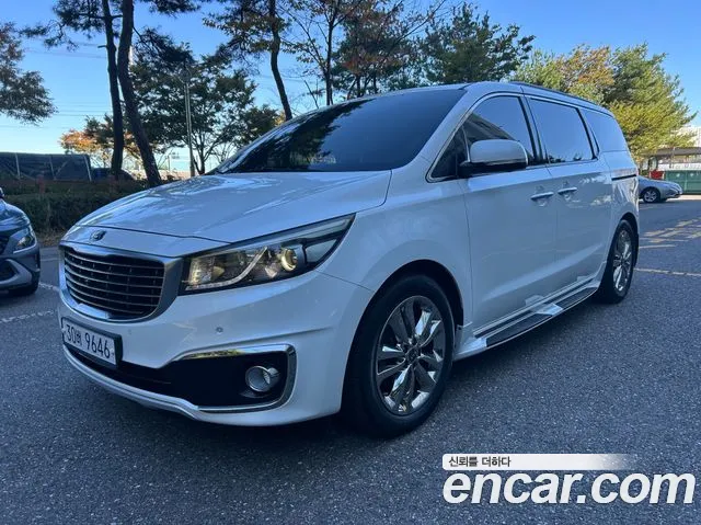 Kia Carnival — фото 2