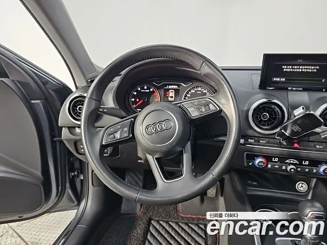 Audi A3 — фото 9