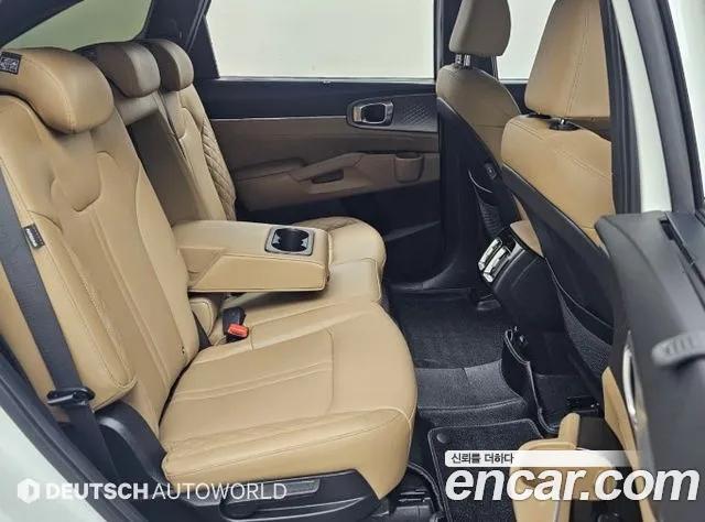 Kia Sorento — фото 12