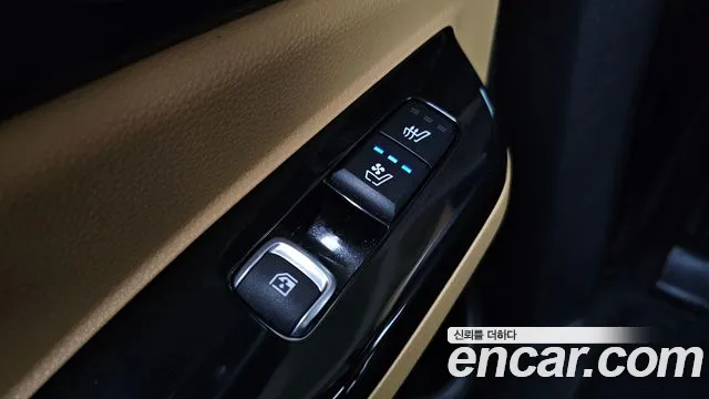 Kia Carnival — фото 19