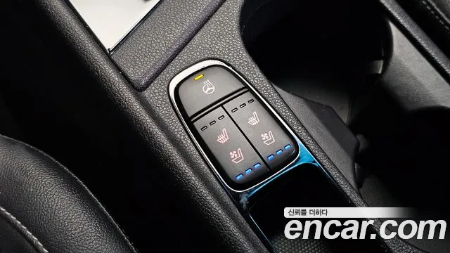 Kia Niro — фото 28