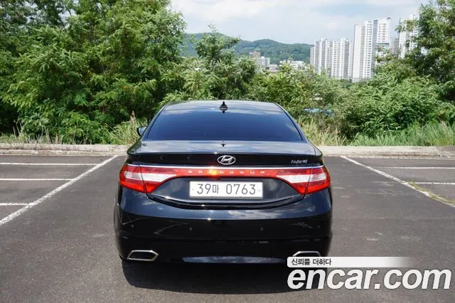 Hyundai Grandeur — фото 12