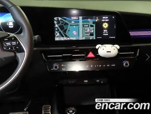 Kia Niro — фото 11