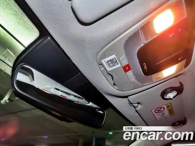 Kia Niro — фото 15