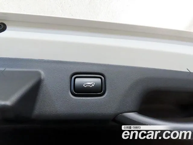 Kia Niro — фото 16