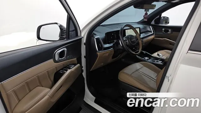 Kia Sorento — фото 10