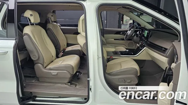 Kia Carnival — фото 26