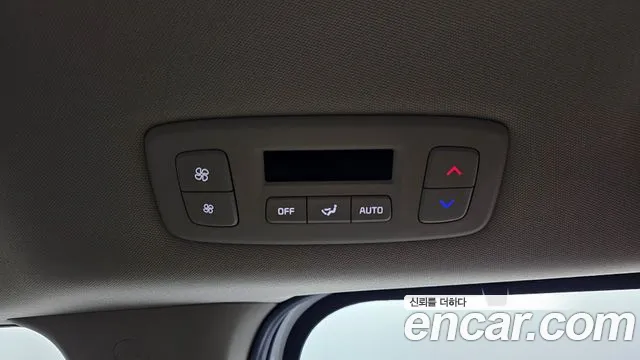 Kia Carnival — фото 31