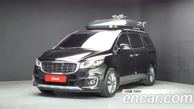 Kia Carnival — фото 1