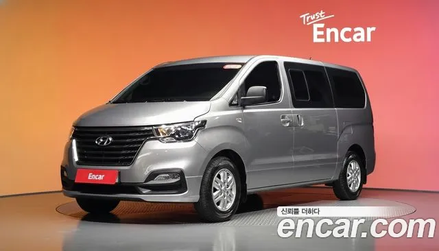 Hyundai Starex — фото 20