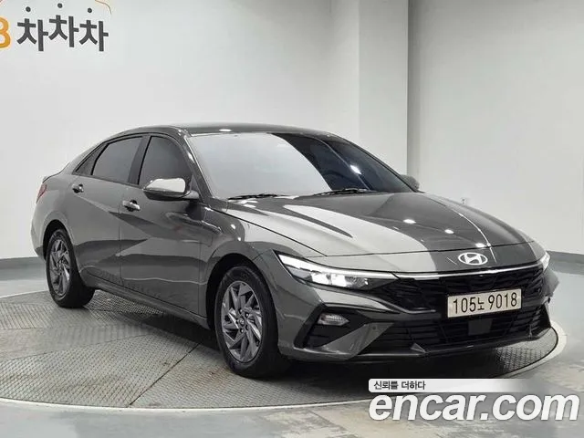 Hyundai Avante — фото 1