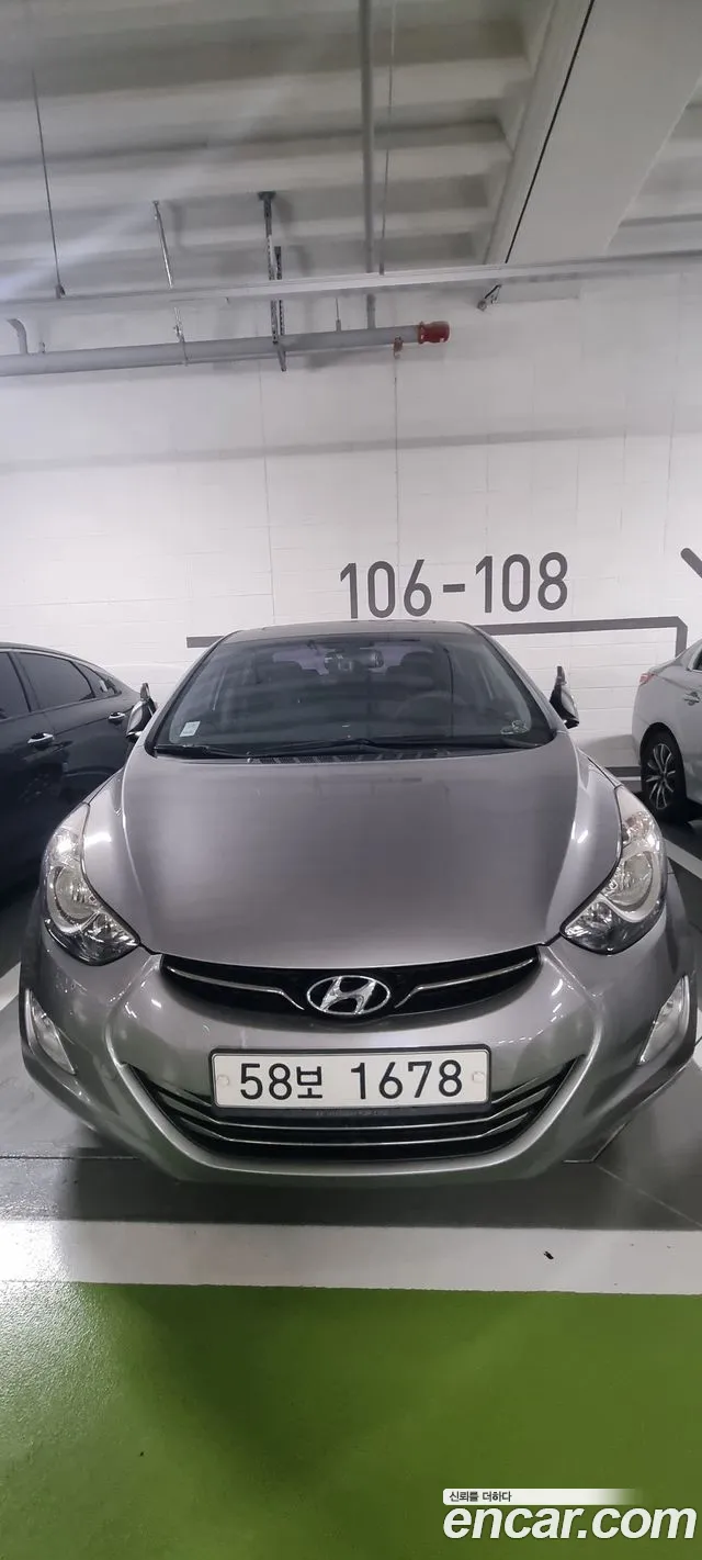 Hyundai Avante — фото 5