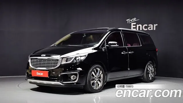 Kia Carnival — фото 1