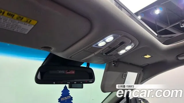Hyundai Santa Fe — фото 15