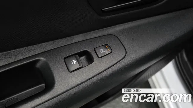 Hyundai Avante — фото 19