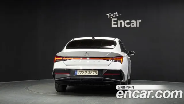 Hyundai Avante — фото 4