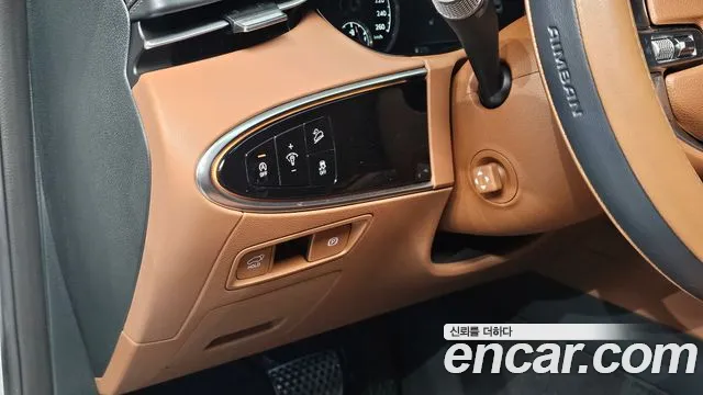 Genesis GV70 — фото 16