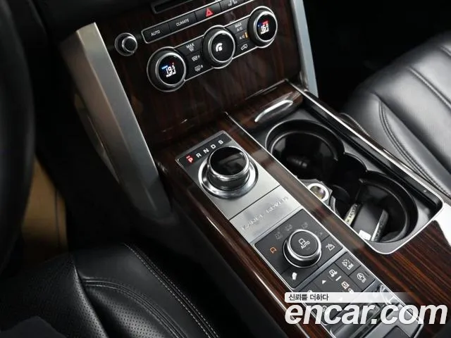 Land Rover Range Rover — фото 13