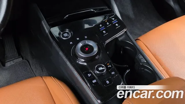 Kia Sportage — фото 9