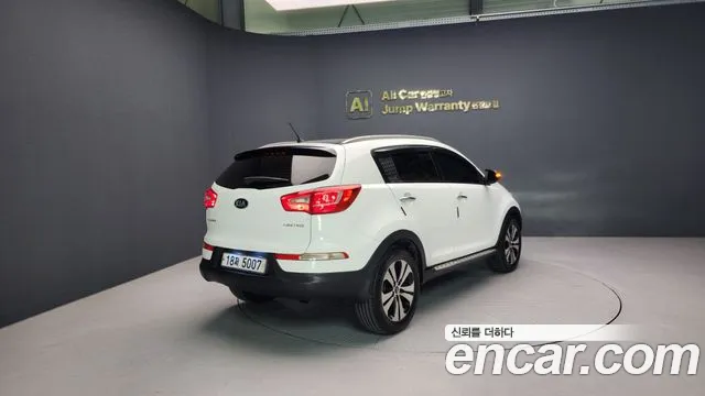 Kia Sportage — фото 6