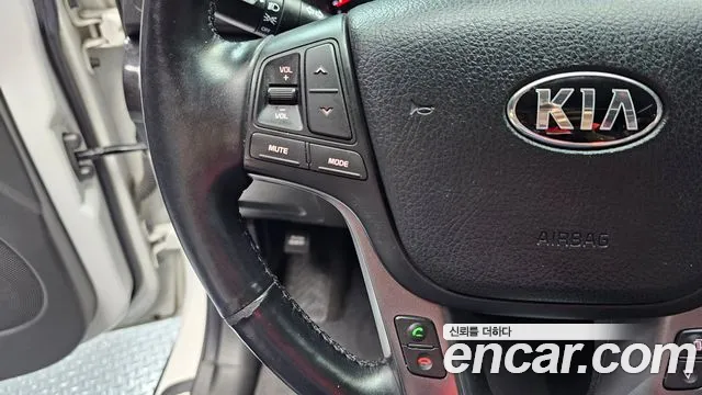 Kia Sorento — фото 20