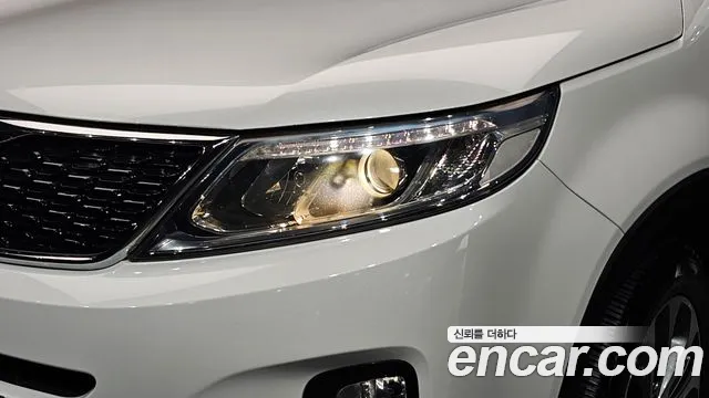 Kia Sorento — фото 22