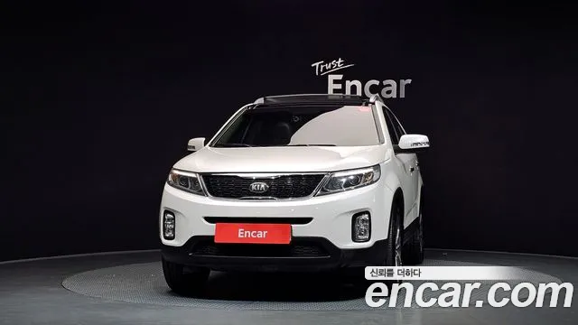 Kia Sorento — фото 3