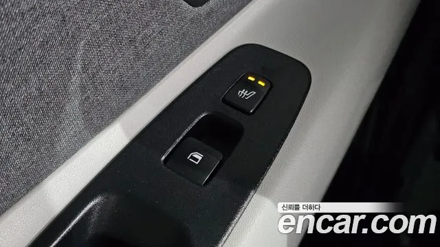 Hyundai Avante — фото 19