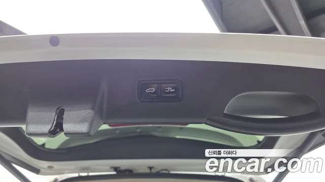 Kia Carnival — фото 15