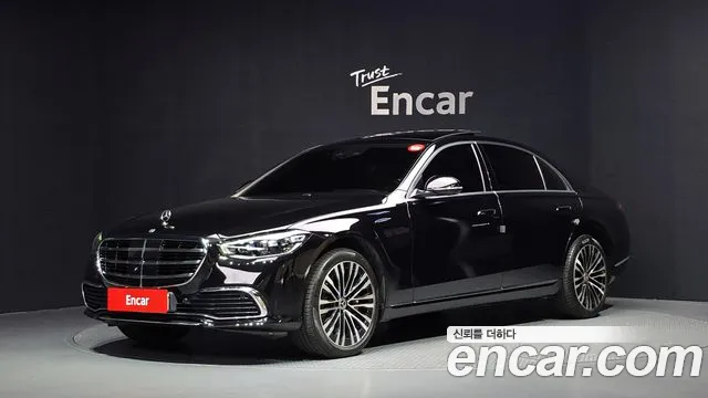 Mercedes-Benz S-Class — фото 1
