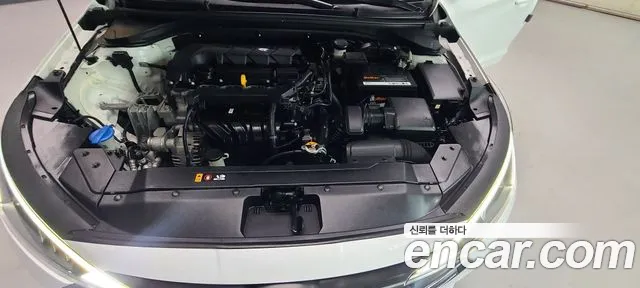 Hyundai Avante — фото 15