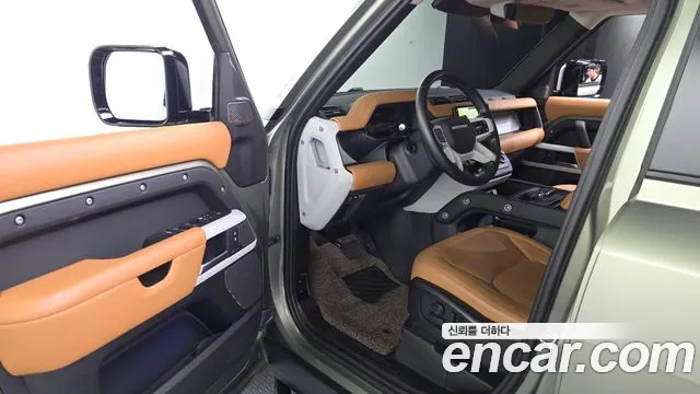 Land Rover Defender — фото 10